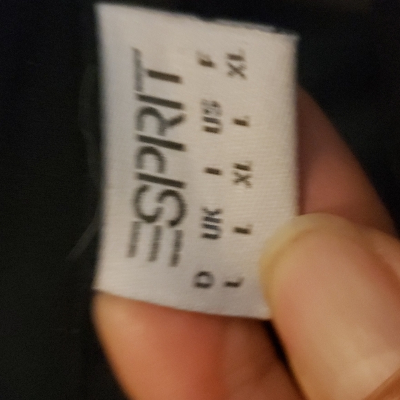 Esprit - Sheer, black, long-sleeved blouse - Picture 3 of 3